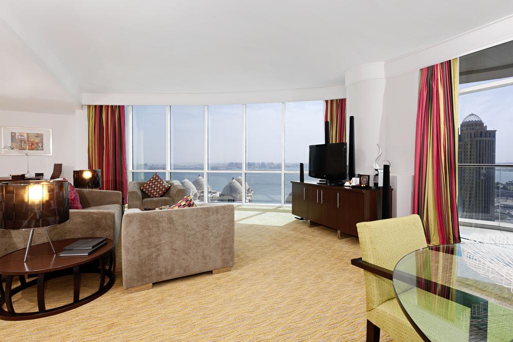 Отдых в отеле Hilton Doha