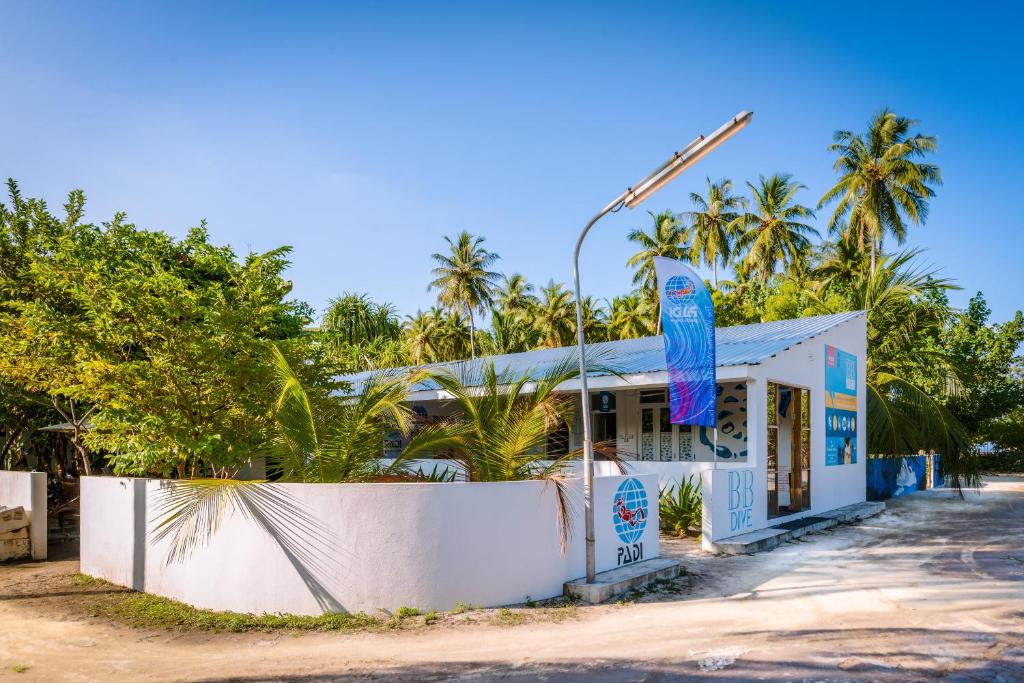 Boutique Beach Diving Hotel, Мальдивы
