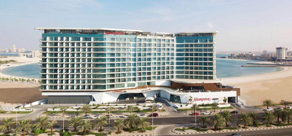 Tours to the hotel Hampton by Hilton Marjan Island Ras Al Khaimah