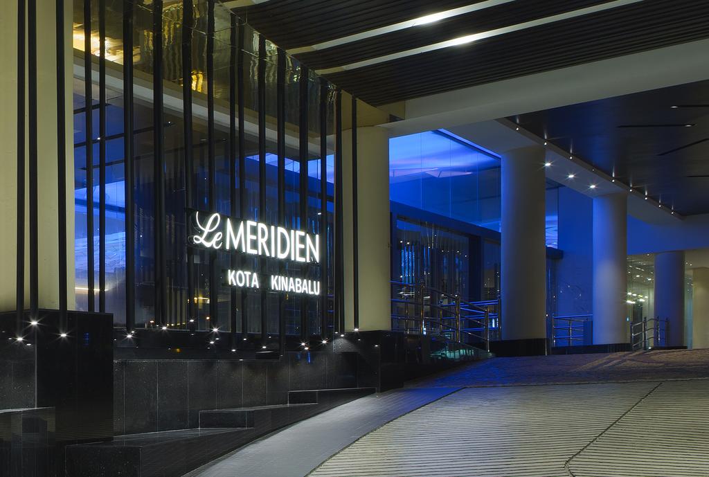 Отдых в отеле Le Meridien Kota Kinabalu