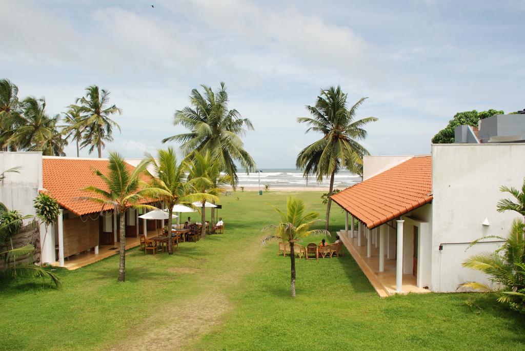 Отдых в отеле Muthumuni Ayurveda Beach Resort