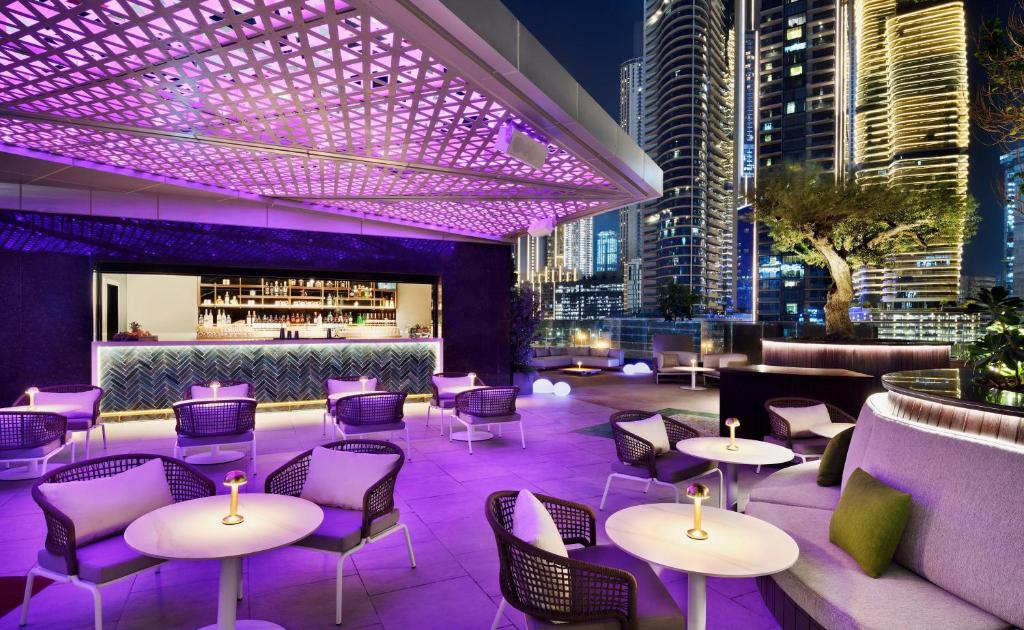 Відпочинок в готелі Hotel Indigo Dubai Downtown