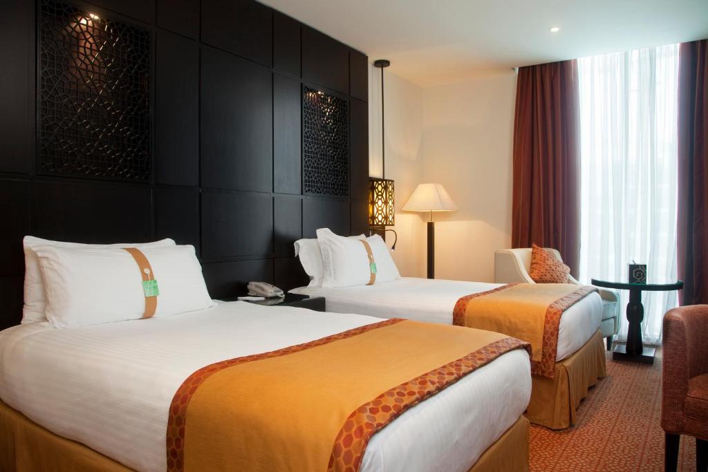 Туры в отель Holiday Inn Al Barsha