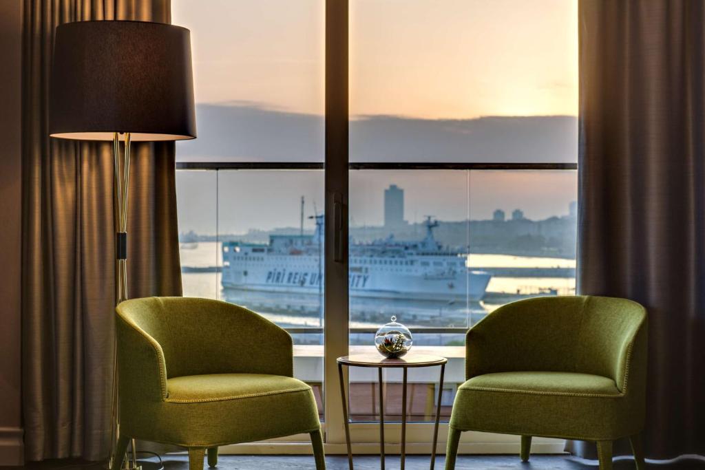 Отель, 5, Radisson Blu Hotel Istanbul Ottomare (ex.Radisson Blue Atakoy)