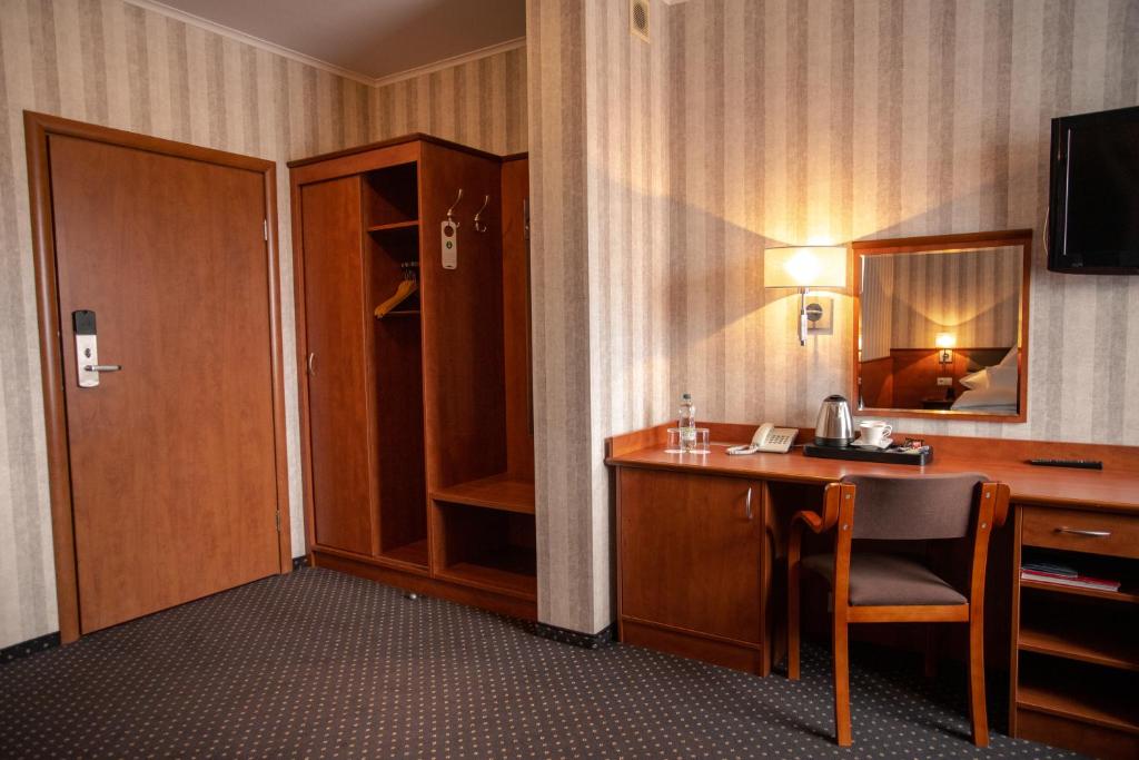Bacero Hotel Wroclaw, Вроцлав