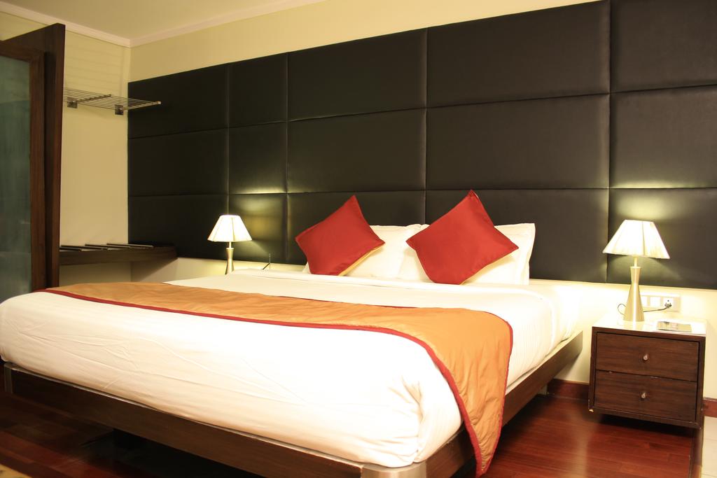 Горящие туры в отель 37 The Crescent Бангалор Индия
