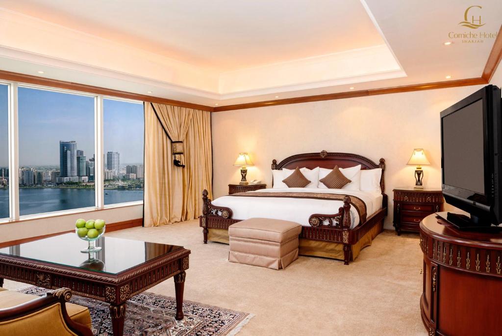 Corniche Hotel Sharjah (ex. Hilton Sharjah), 5