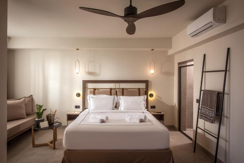 Elounda Infinity Exclusive Resort & Spa (Adults Only), фотограції туристів