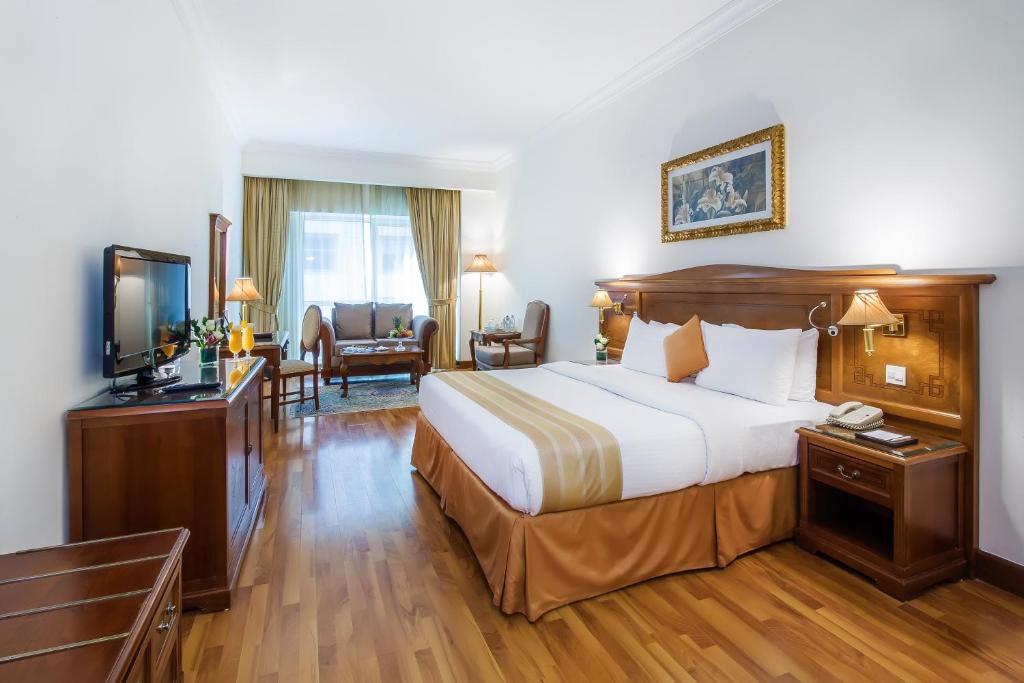 Горящие туры в отель Grand Excelsior Hotel Bur Dubai Дубай (город)
