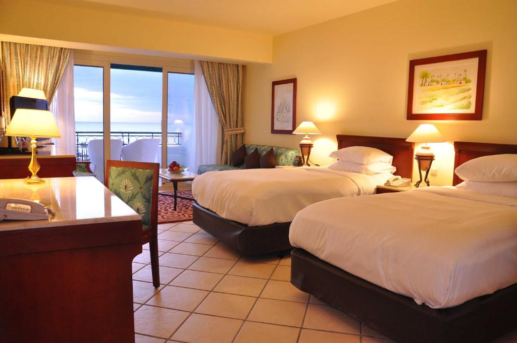 Oferty hotelowe last minute Safir Sharm Waterfalls Resort (ex. Hilton Sharm Waterfalls)