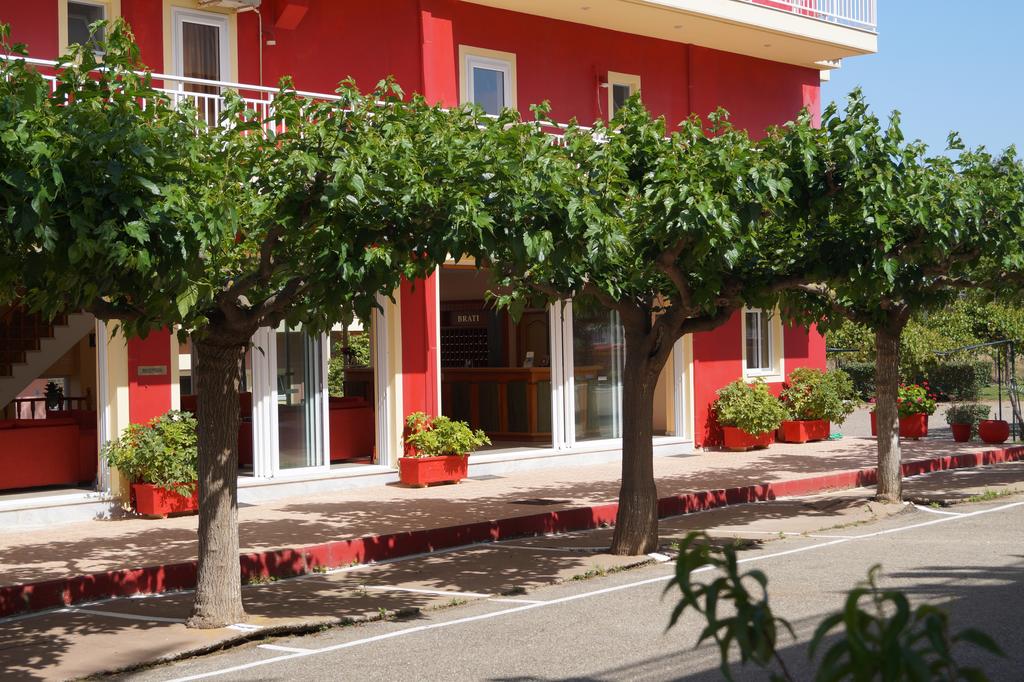 Brati Arcoudi Hotel, Пелопоннес цены
