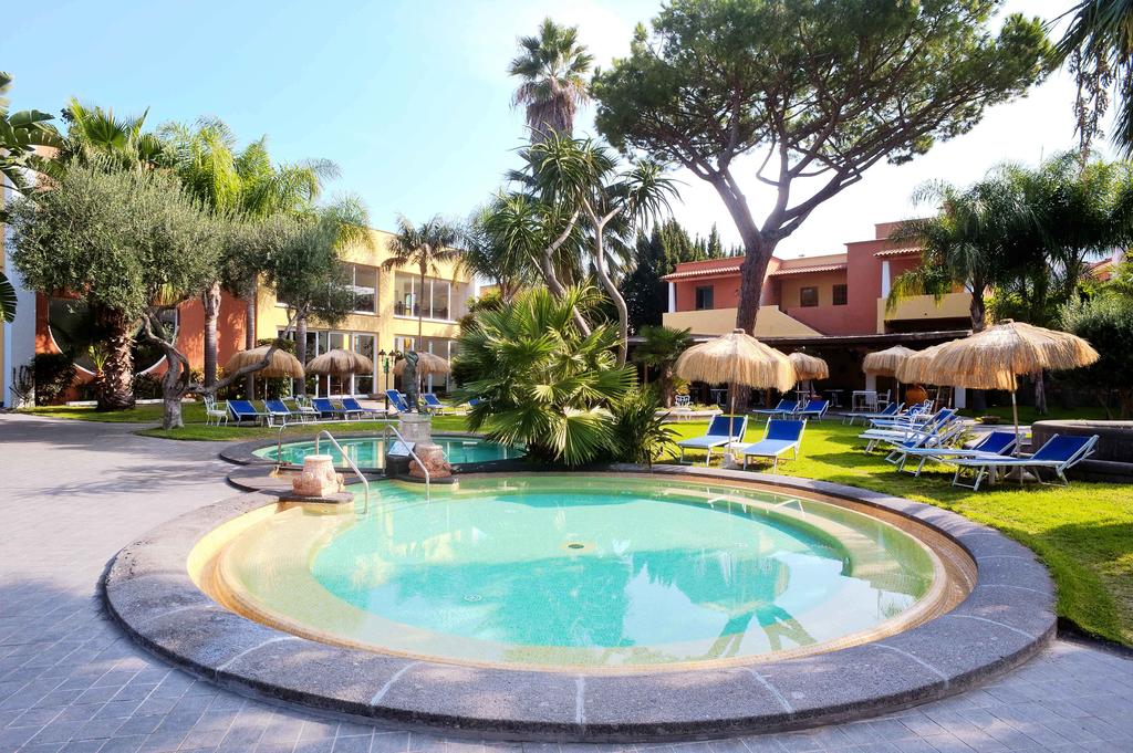 Wakacje hotelowe La Reginella Resort & Thermal Spa Lacco Ameno Włochy