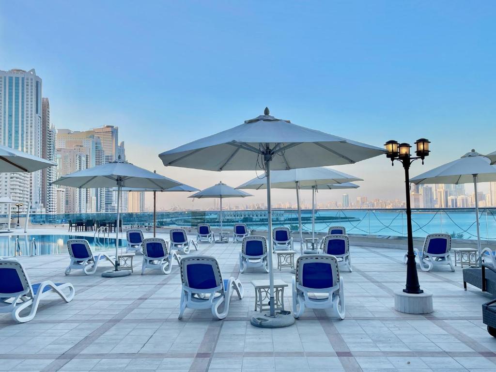 Готель, Шарджа, ОАЕ, Corniche Hotel Sharjah (ex. Hilton Sharjah)