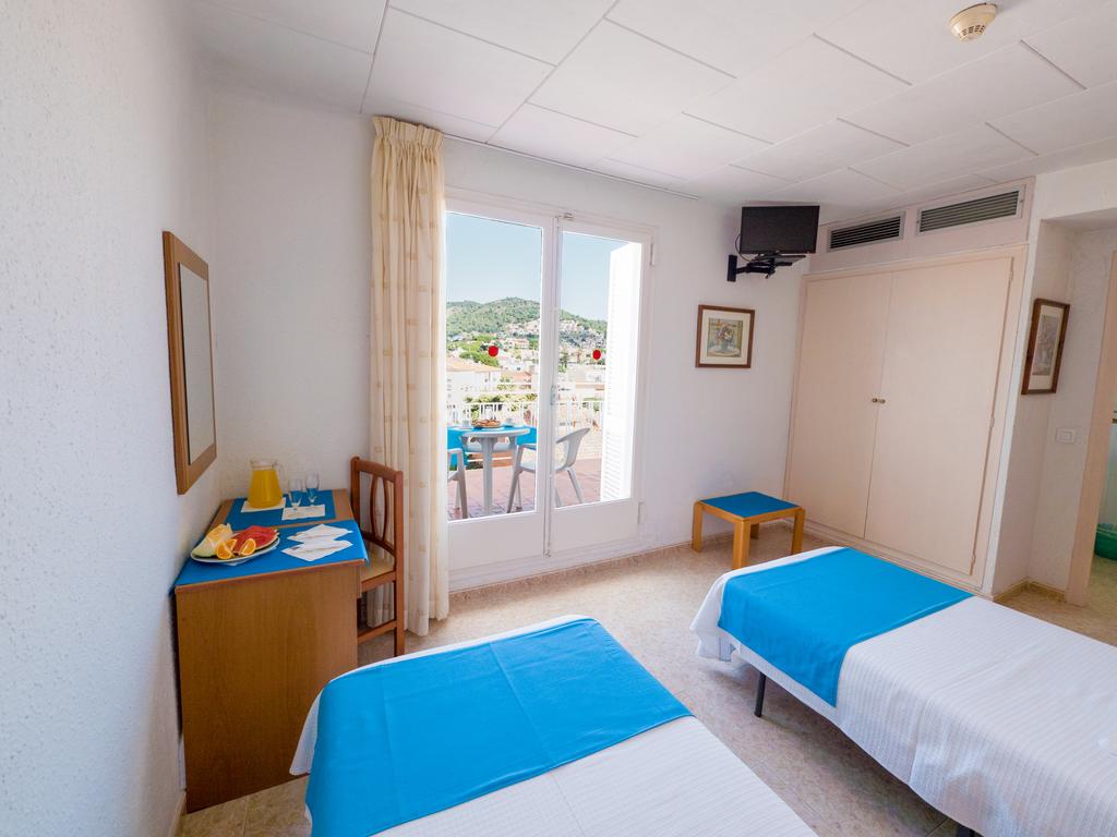 Hotel rest Checkin Pineda (Ex Koppers) Costa de Barcelona-Maresme Spain