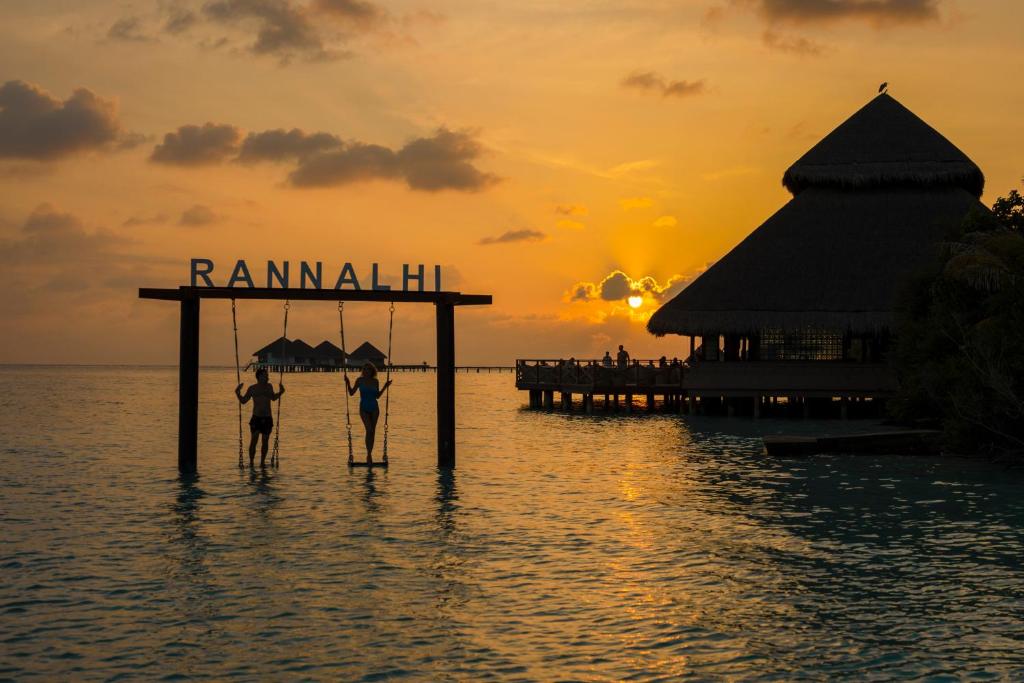 Туры в отель Adaaran Club Rannalhi Южный Мале Атолл Мальдивы
