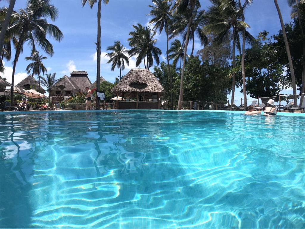 Танзания Paradise Beach Resort