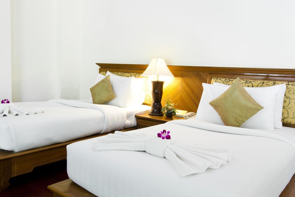 Sunrise Tropical Resort & Spa Таїланд ціни