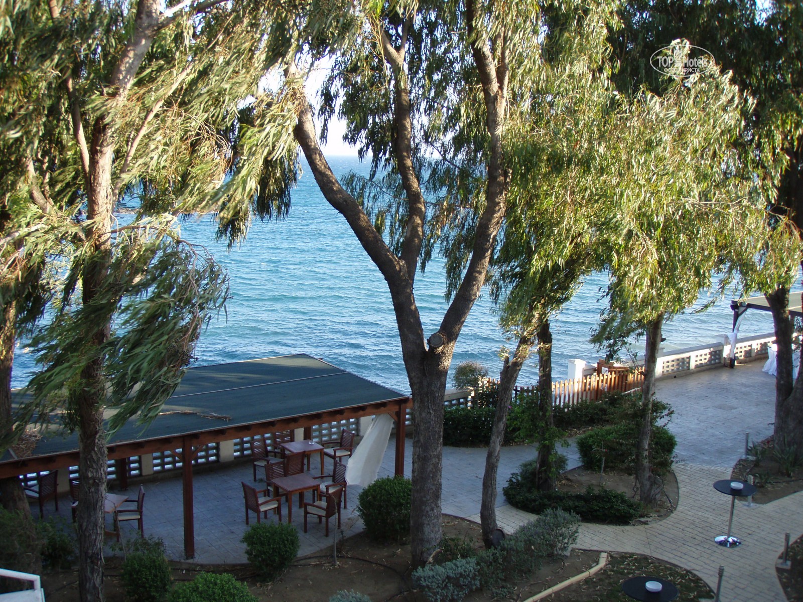 Туры в отель Aquarius Beach Hotel Лимассол Кипр