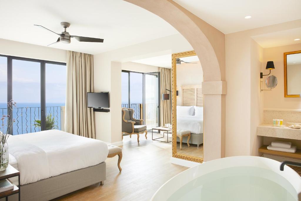 Marbella Nido Suite Hotel & Villas- Adults Only, Корфу (остров), Греция, фотографии туров