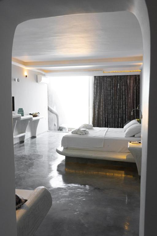 Горящие туры в отель Demilmar Luxury Suites Санторини (остров) Греция