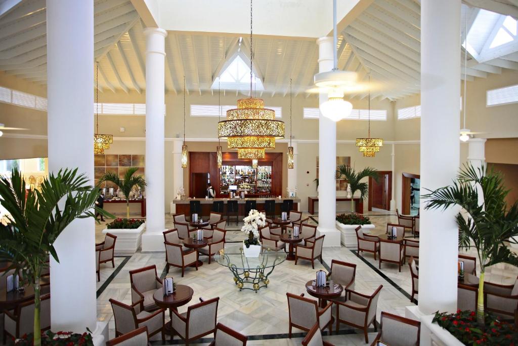 Отзывы об отеле Bahia Principe Luxury Bouganville