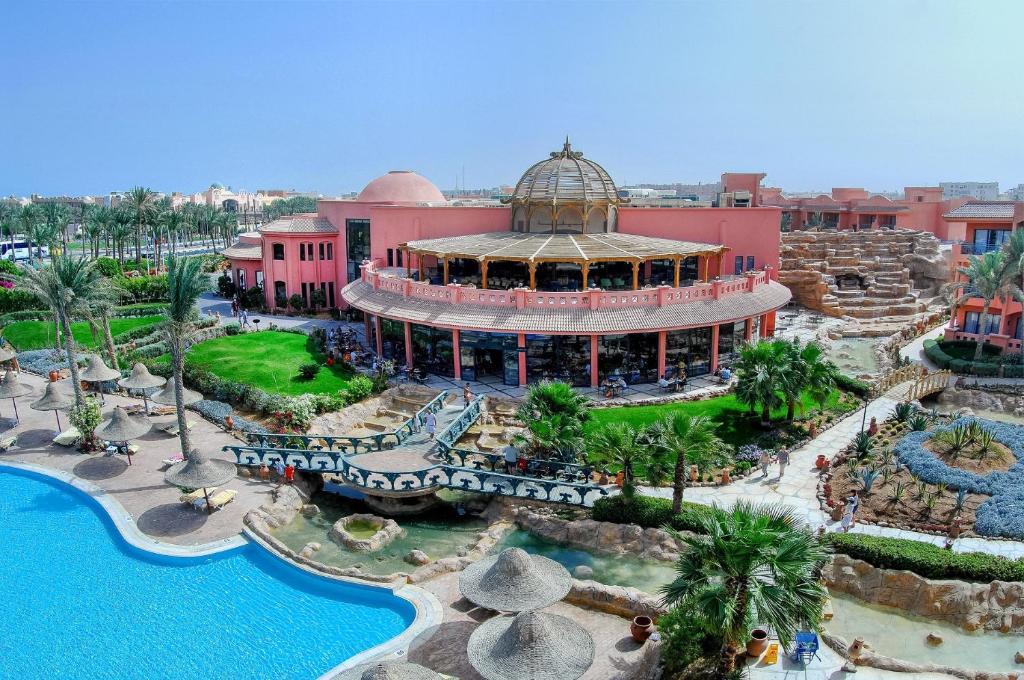Горящие туры в отель Parrotel Aqua Park Resort (ex. Park Inn) Шарм-эль-Шейх Египет