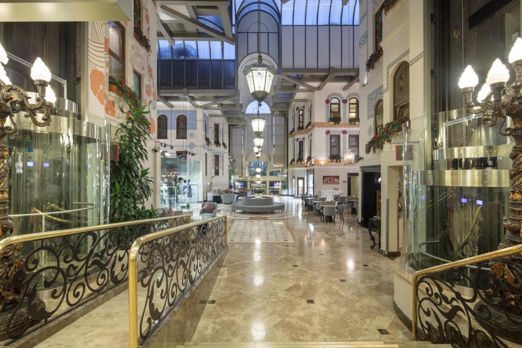 Горящие туры в отель Crowne Plaza Old City (ex. Wyndham Istanbul Old City)