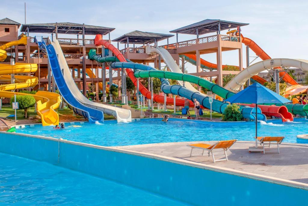 Pickalbatros Water Valley Resort - Neverland, фотографії