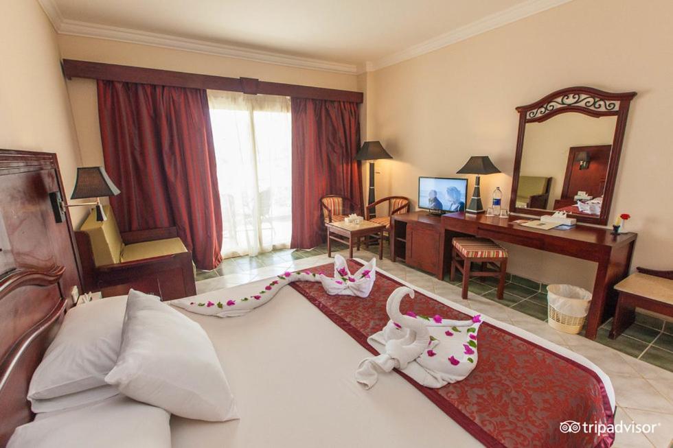 Відпочинок в готелі Brayka Bay Resort Марса Алам