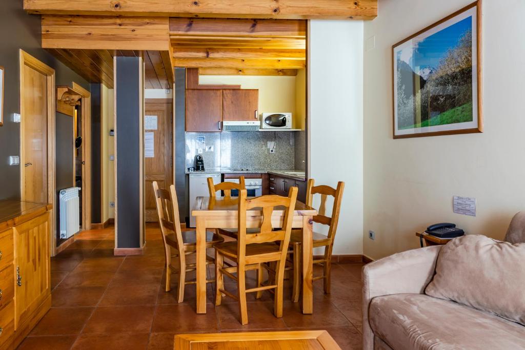 Apartamentos Sant Moritz цена
