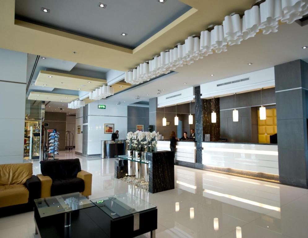 Time Grand Plaza Hotel, Dubai Airport, фотографії
