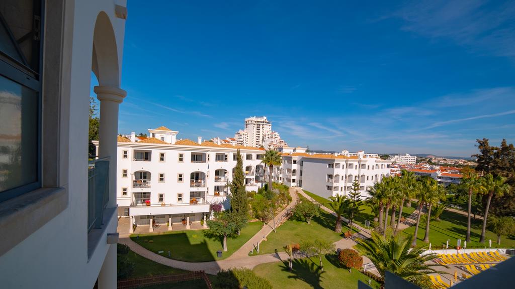 Aparthotel Vila Petra Португалія ціни