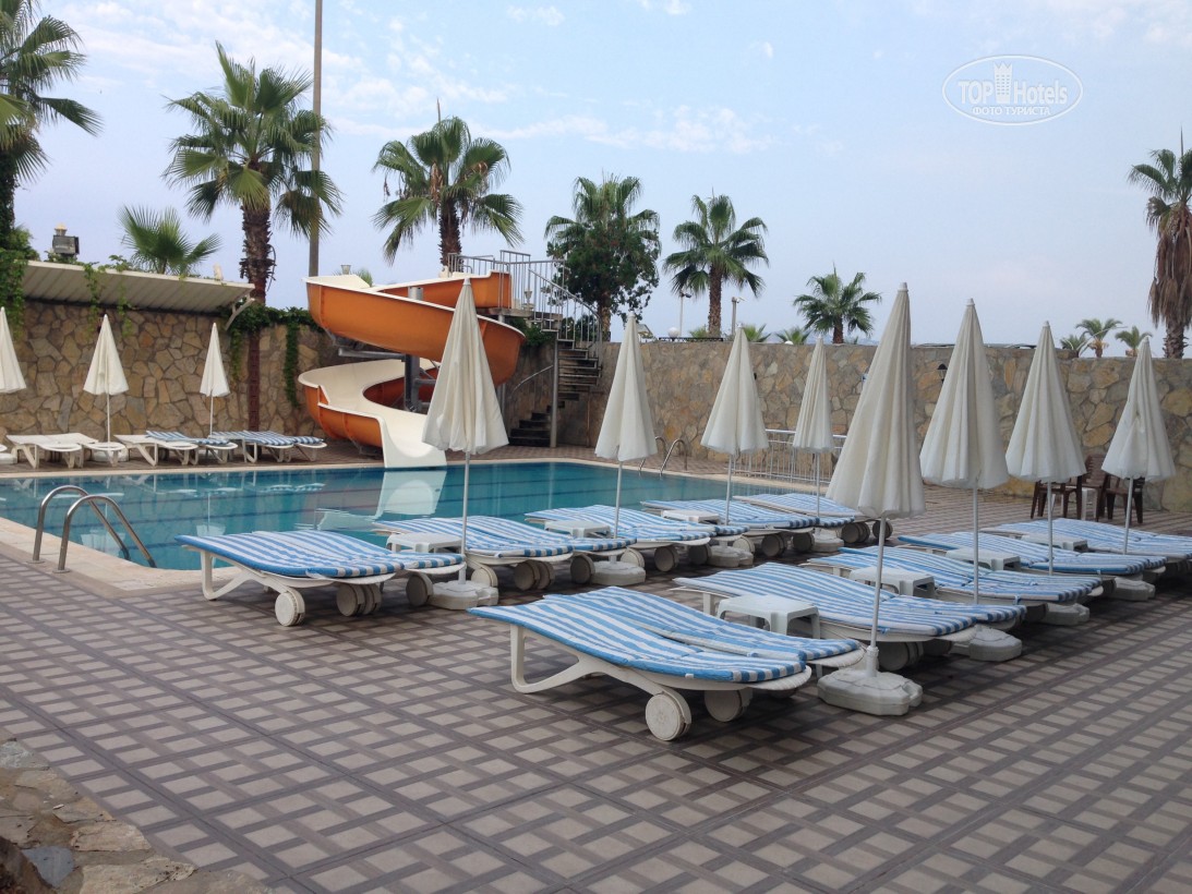 Wakacje hotelowe Club Bayar Beach Hotel