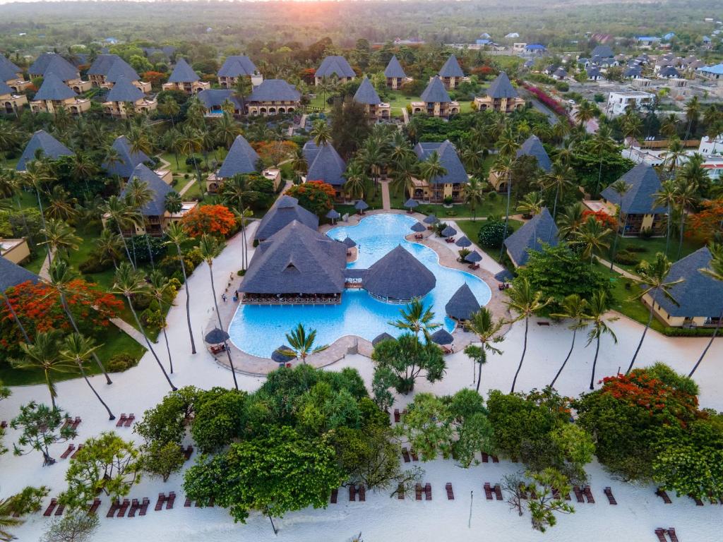 Neptune Pwani Beach Resort & Spa, Tanzania, Pwani-Mchangani, wakacje, zdjęcia i recenzje