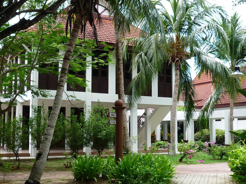 Горящие туры в отель Federal Villa Beach Resort Langkawi