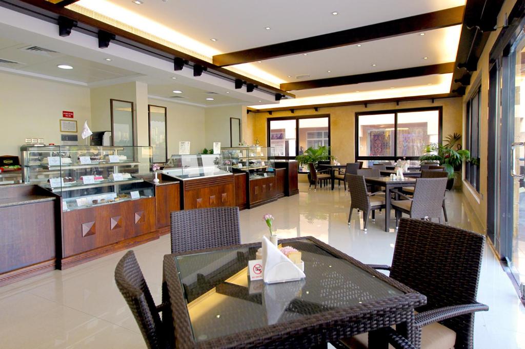Wakacje hotelowe Lou-Lou'a Beach Resort Sharjah Szardża