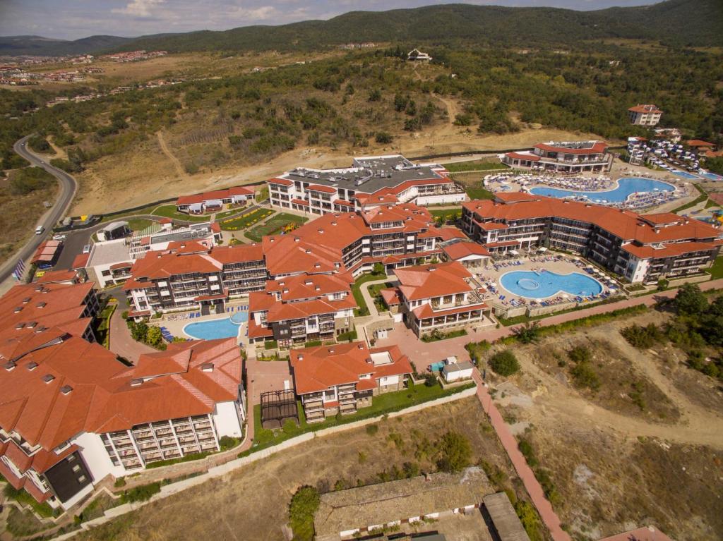 Tui Family Life Nevis Resort (ex. The Hill Club) Болгарія ціни