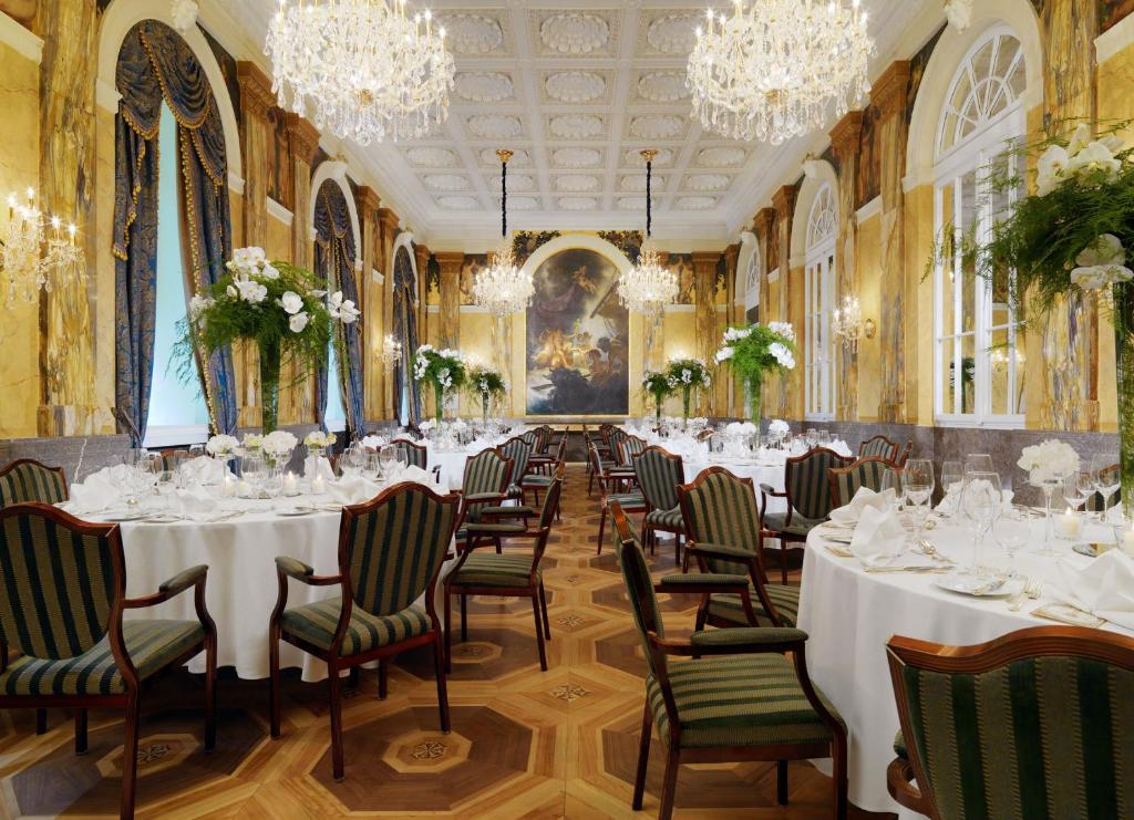 Hotel Imperial, a Luxury Collection Hotel, Vienna цена