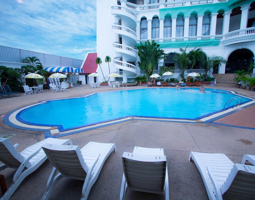 Туры в отель Grand Sole Hotel центр Паттаи Таиланд
