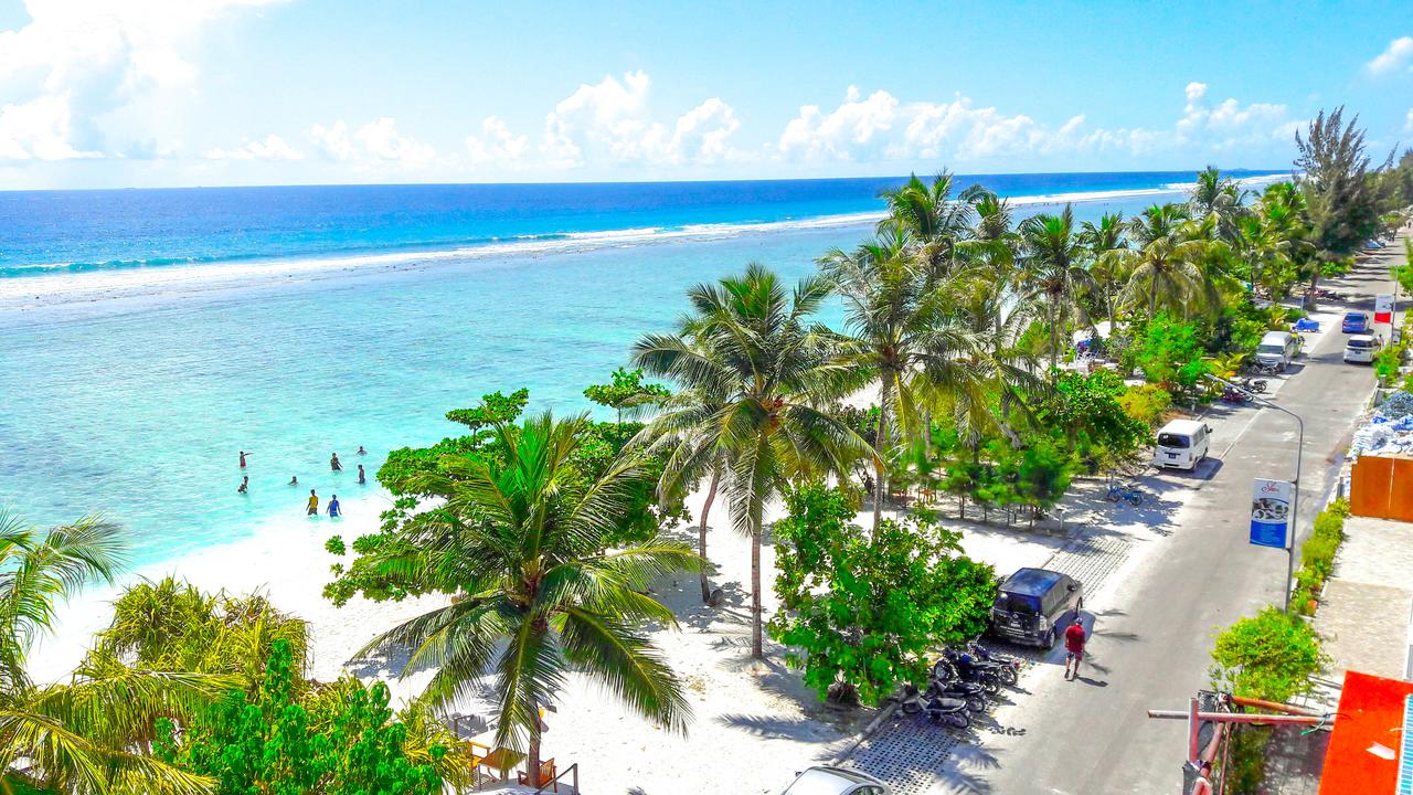 Seasunbeach Maldives, Хулхумале, Мальдіви, фотографії турів