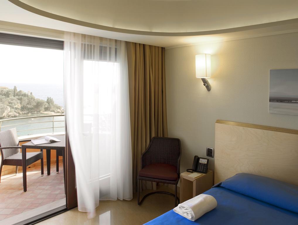 Гарячі тури в готель Panoramic Hotel Giardini Naxos