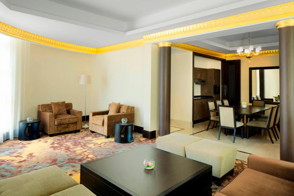 Recenzje hoteli Sheraton Sharjah Beach Resort & Spa