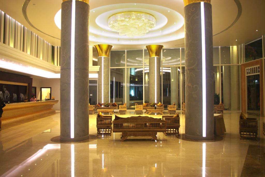 Pattaya Aiyara Grand Hotel ceny