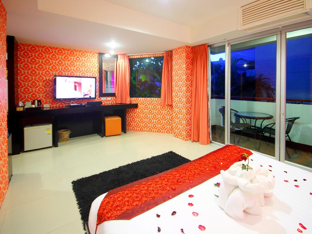 Отзывы туристов 7q Patong Beach Hotel (ex. 7q Sariya Resident)