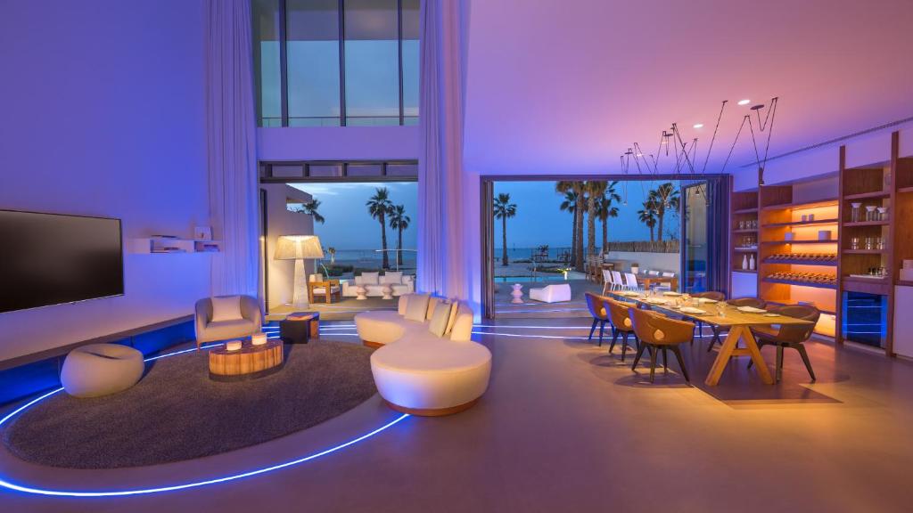 Nikki Beach Resort & Spa Dubai, Дубай (пляжные отели), фотографии туров