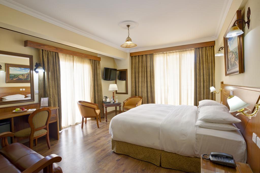 Отдых в отеле Semeli Hotel Никосия Кипр
