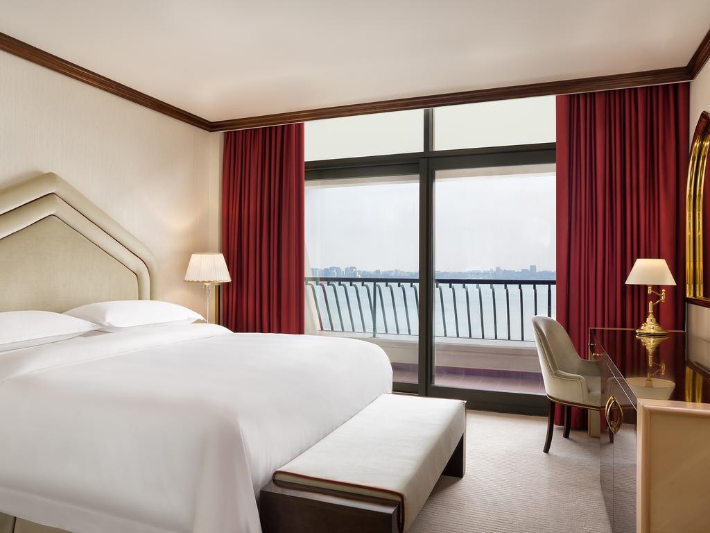 Туры в отель Sheraton Grand Doha Resort & Convention Hotel