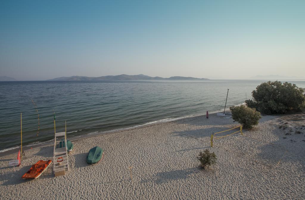 Кос (остров) Caravia Beach