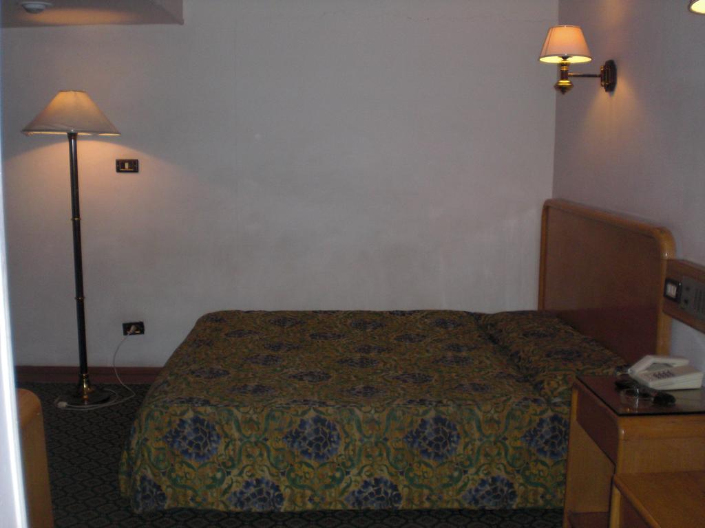 Відпочинок в готелі Philippe Hotel Luxor