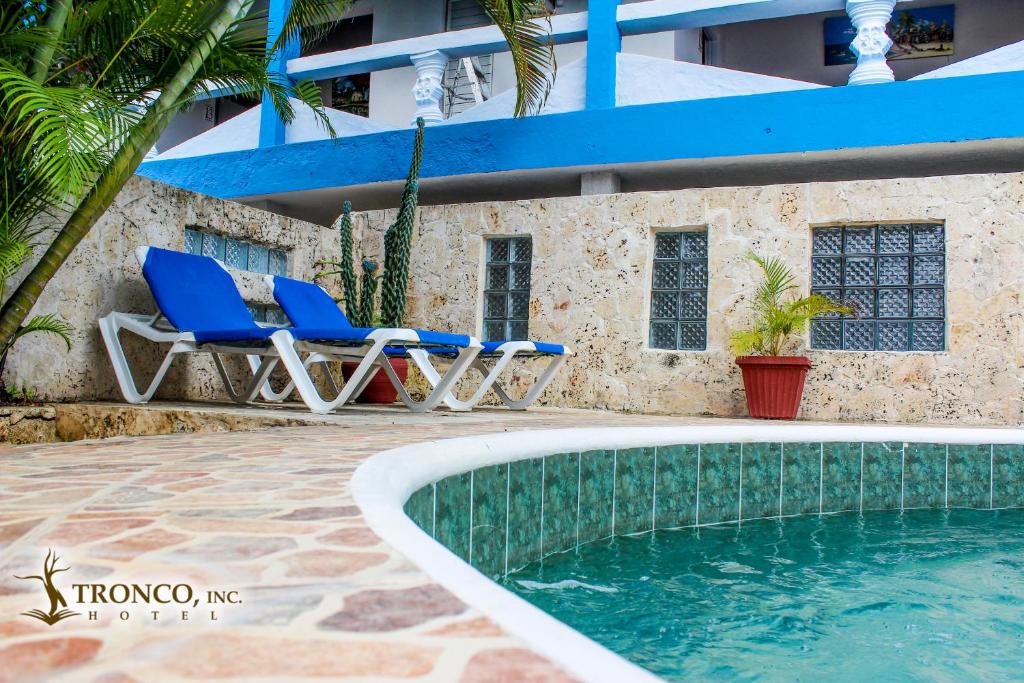Горящие туры в отель Hotel Tronco Inc Бока-Чика Доминиканская республика